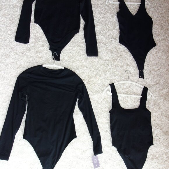 Set 4 Bodysuits - Sizes S and M - NEW - Picture 6 of 16
